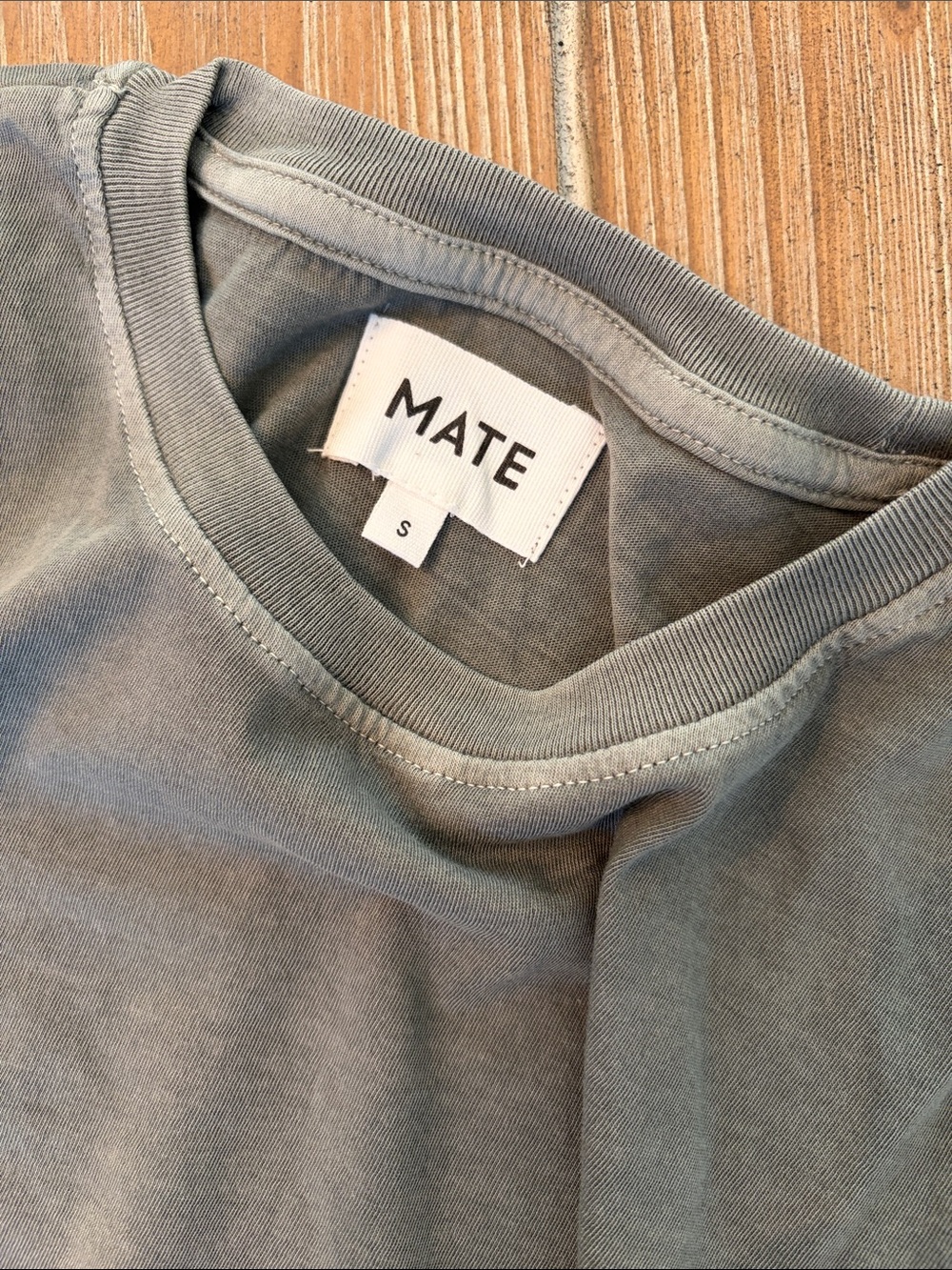 Mate the Label Cropped Shrunken Crewneck Tee in Forest NWT - Picture 2 of 5